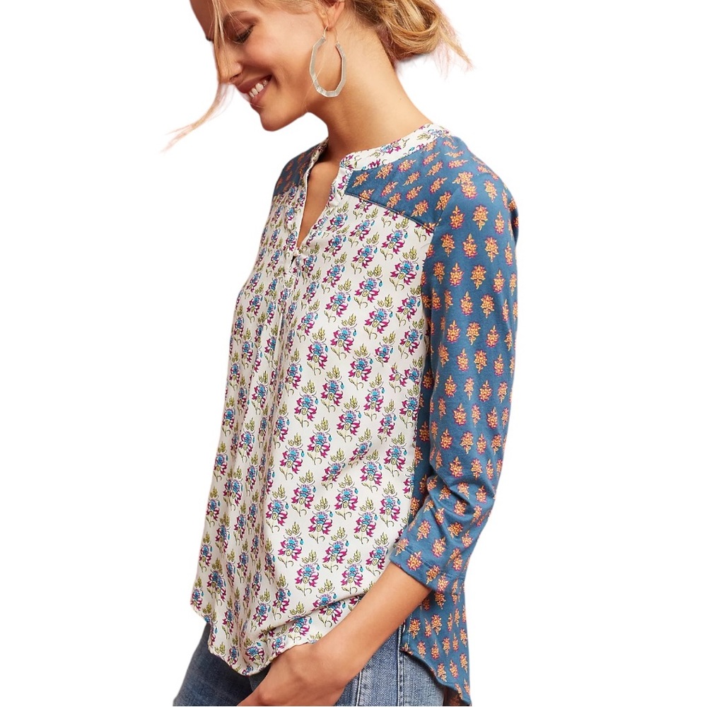 Anthropologie Blue and White Floral Blouse - Picture 4 of 12